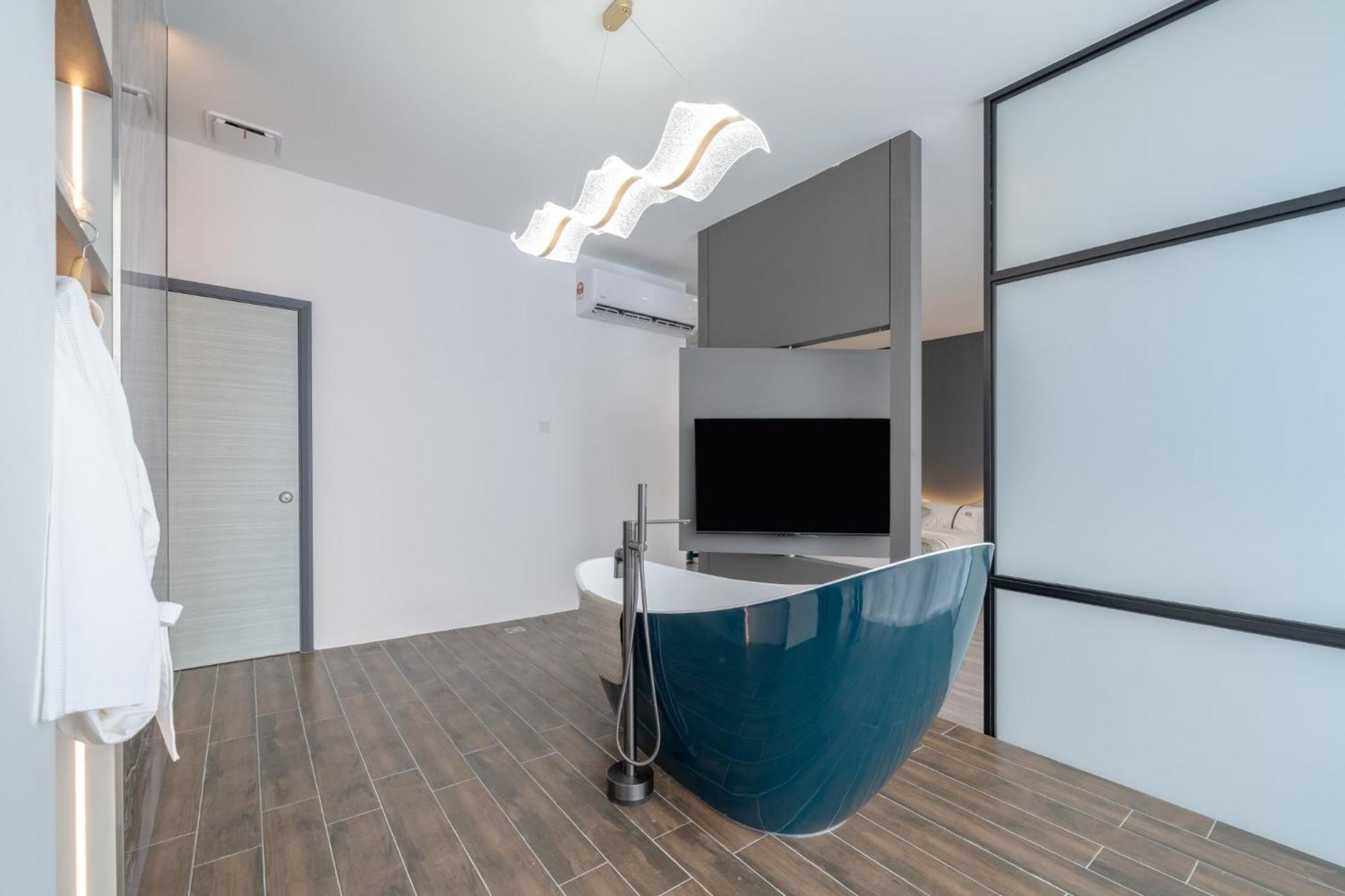 Saturn Hotel George Town Ngoại thất bức ảnh