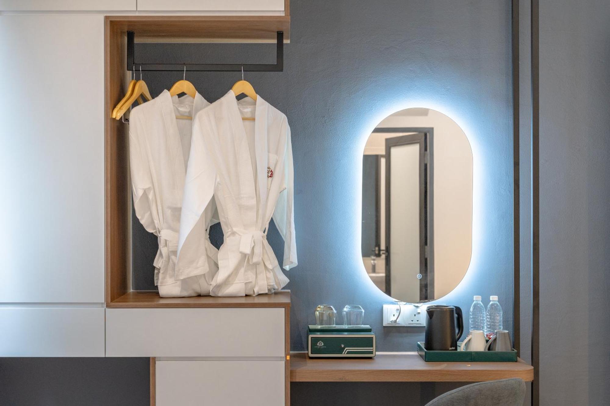 Saturn Hotel George Town Ngoại thất bức ảnh